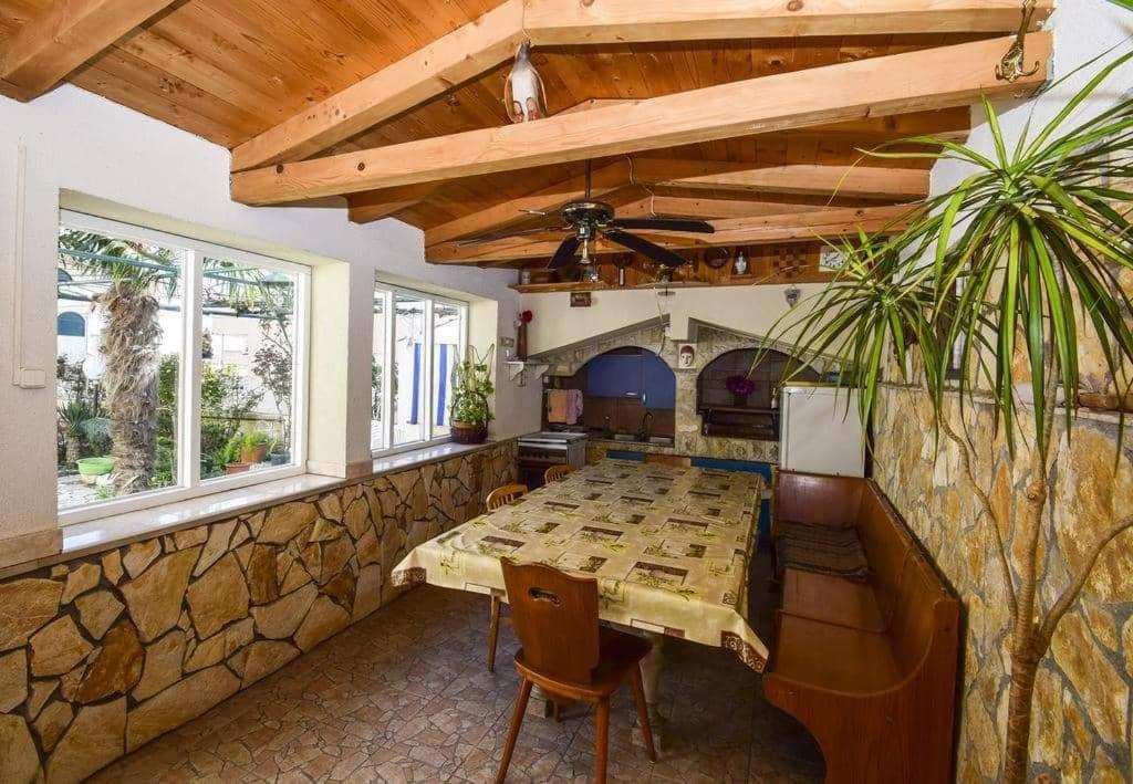 Apartmani Krizanovic Vodice Bagian luar foto