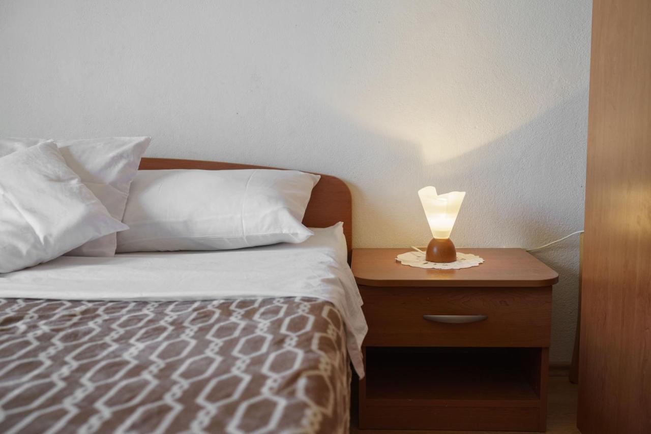 Apartmani Krizanovic Vodice Bagian luar foto
